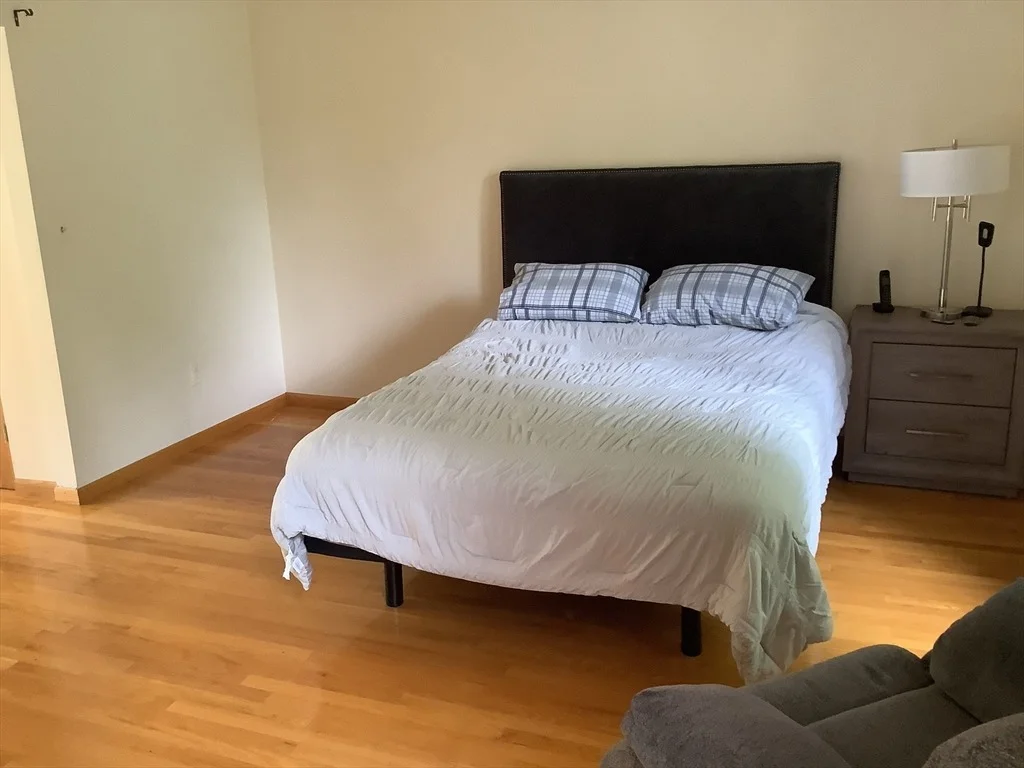 Photo of 14 Midland Rd