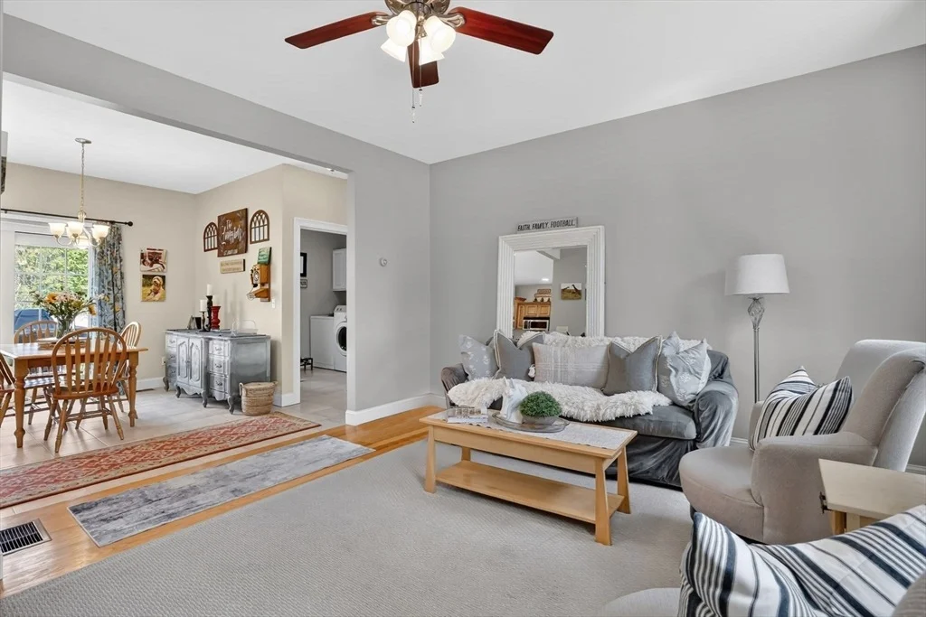 Photo of 45 Pomeroy Meadow Rd