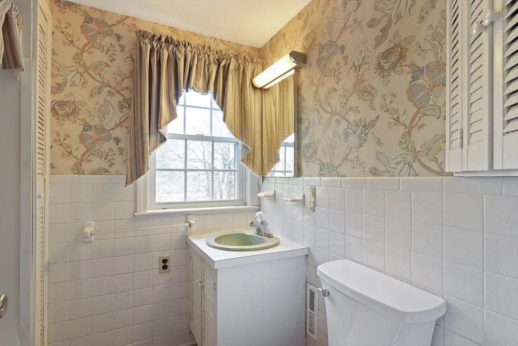 Photo of 22 Coolidge Rd