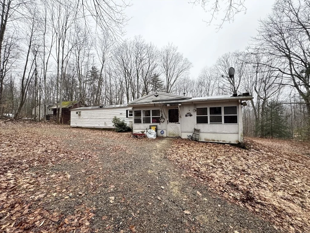 Photo of 351 Farley Rd