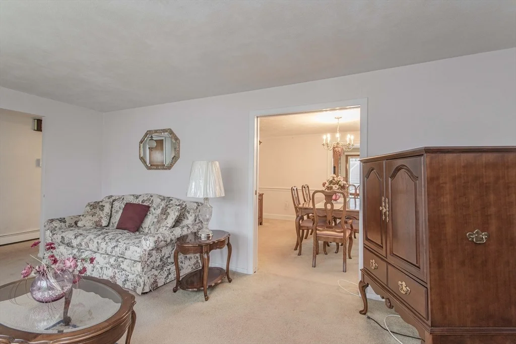 Photo of 71 Vallaro Rd