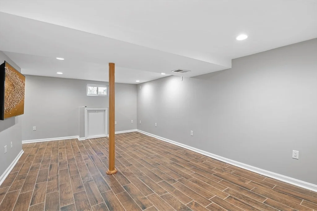 Photo of 54 Richgrain Ave