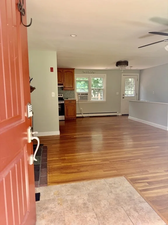 Photo of 57 Laurel Ln