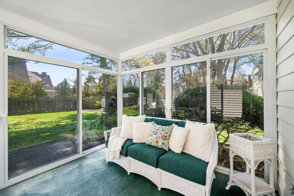 Photo of 21 Phillips Avenue