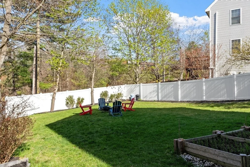 Photo of 5 Westside Dr