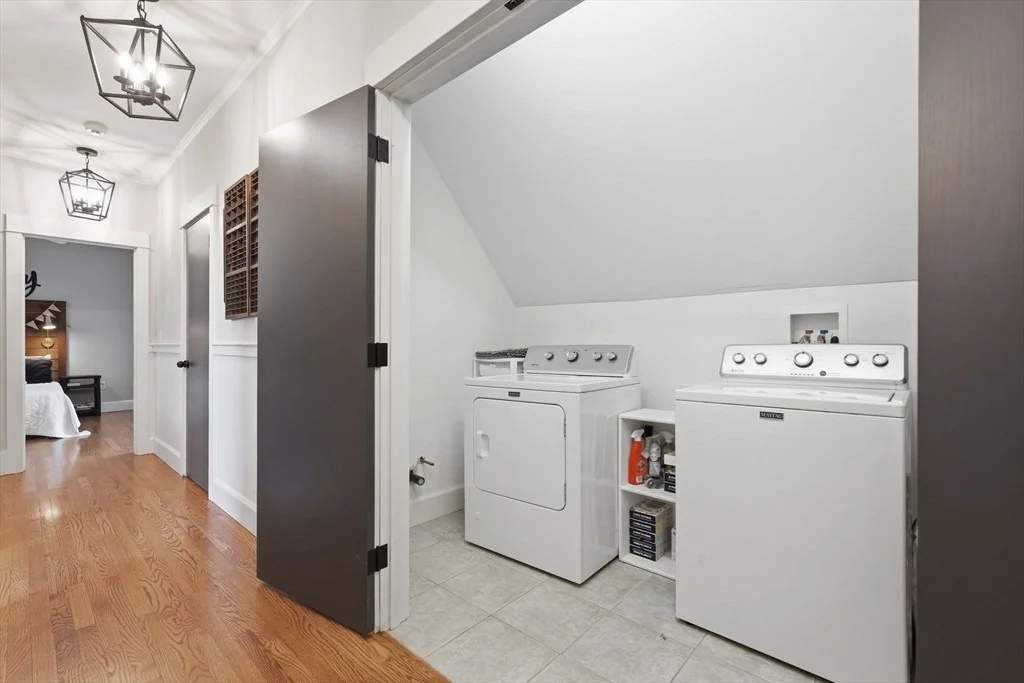 Photo of 409 Henry St