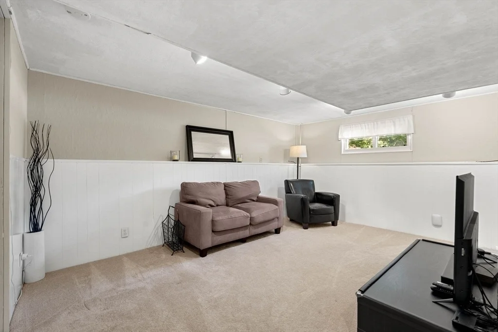 Photo of 51 Hadley Rd