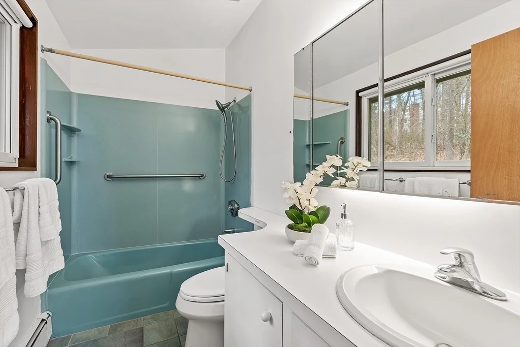 Photo of 8 Hobbs Road