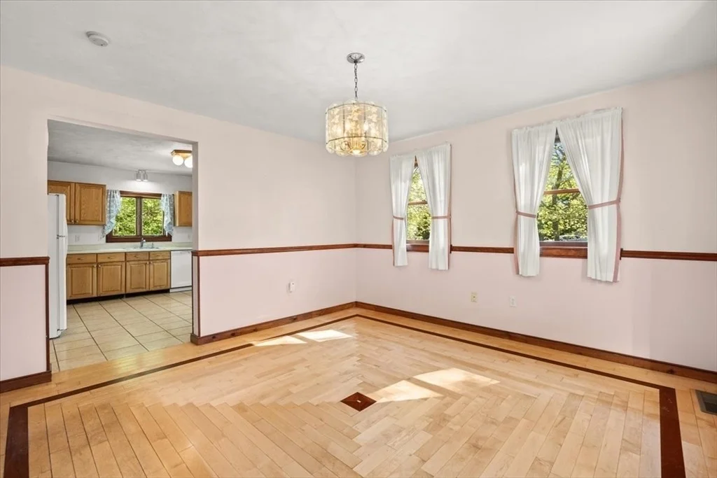 Photo of 30 Seabreeze Dr
