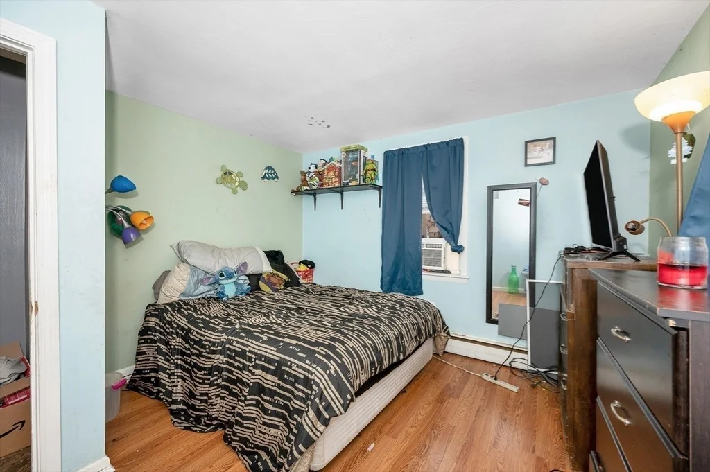 Photo of 362 Lowell St