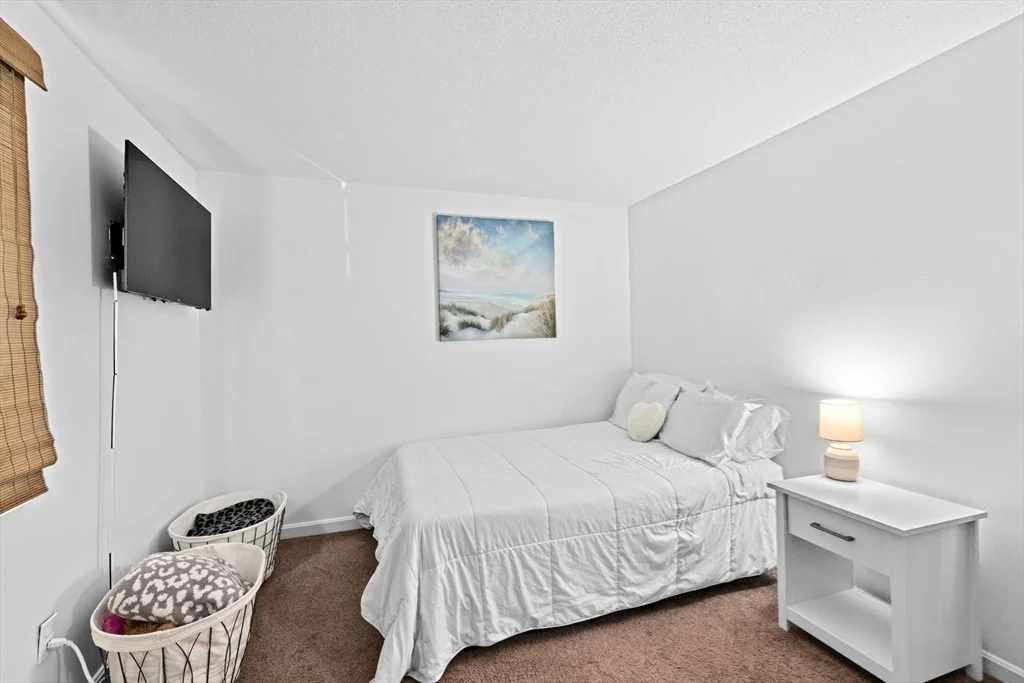 Photo of Unit E at 21 Pine St