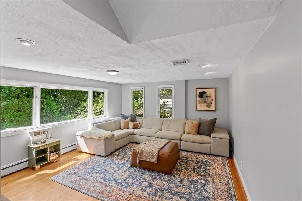 Photo of 14 Sunset Drive