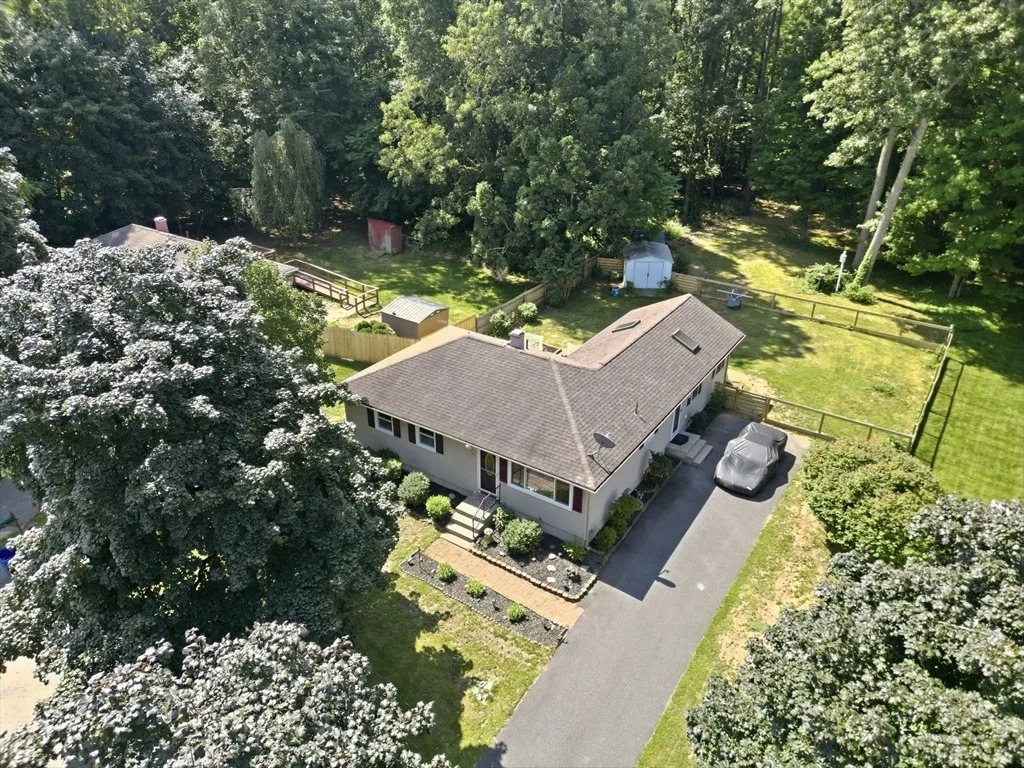 Photo of 37 Squirrel Rd