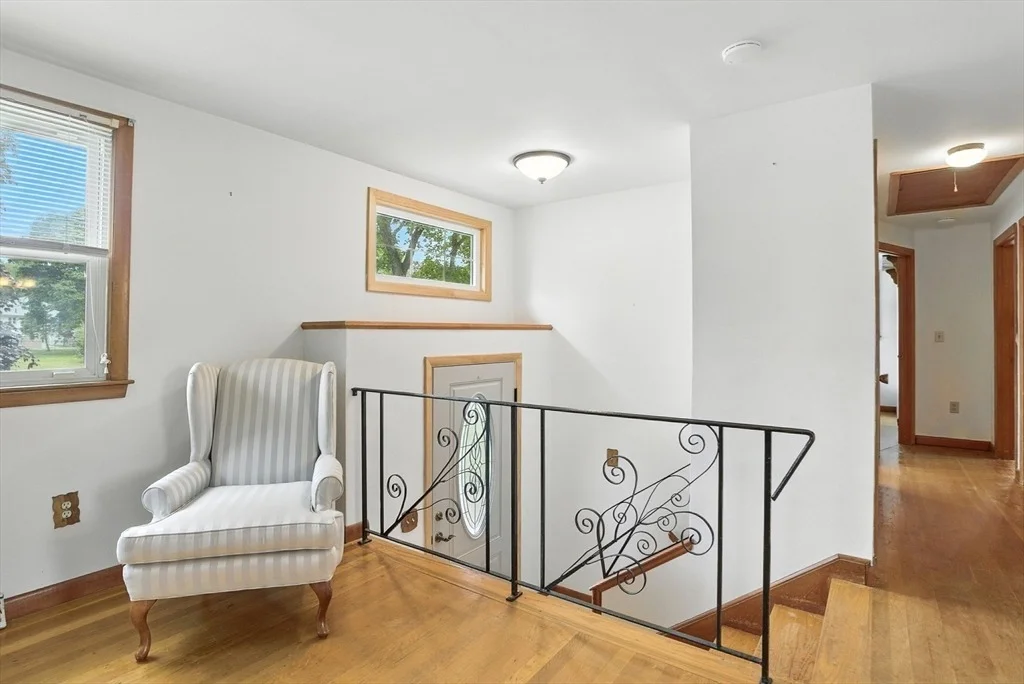 Photo of 12 Wellington Dr
