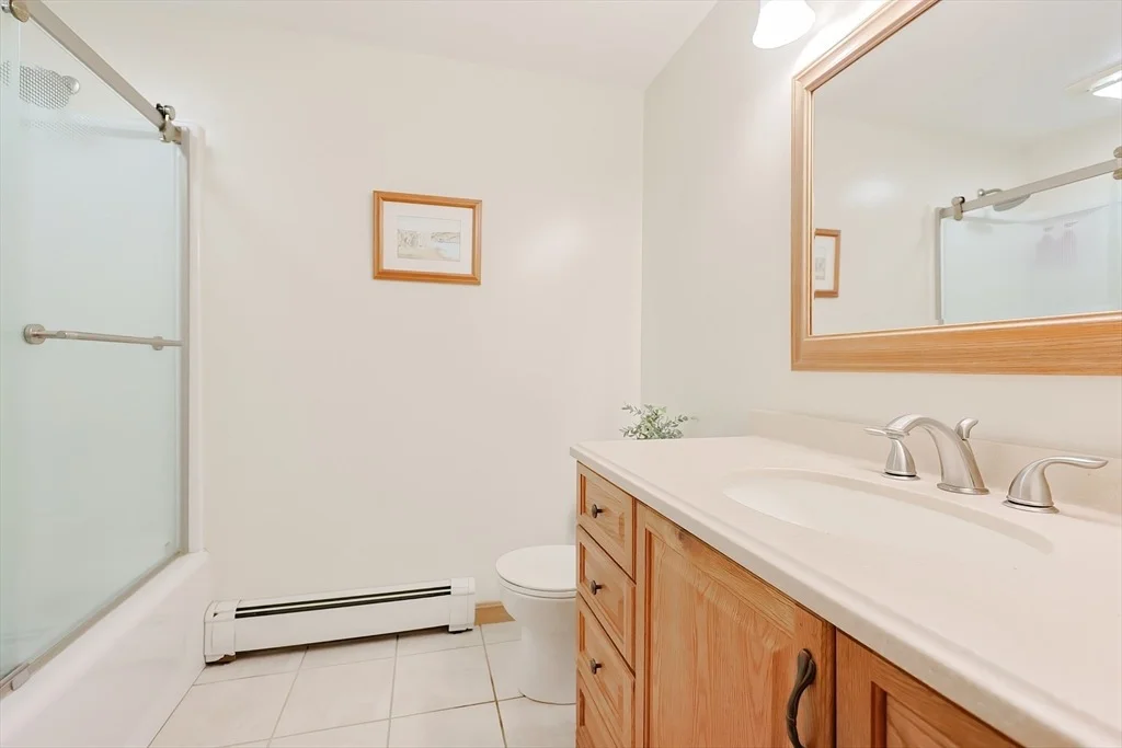 Photo of 11 Independence Dr