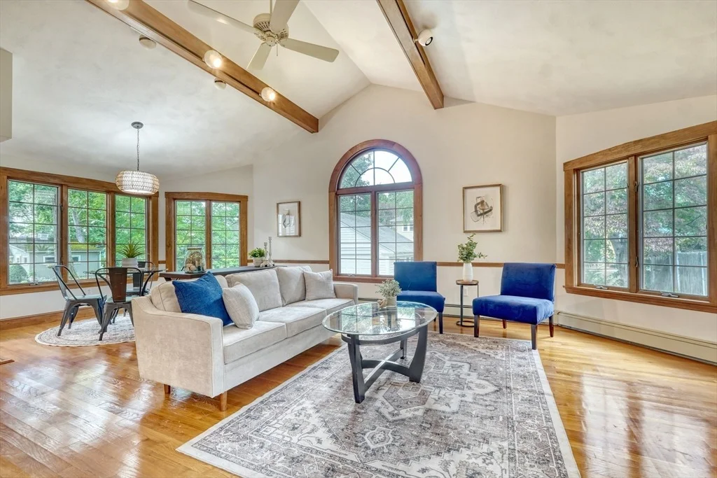 Photo of 76 Lovell Rd