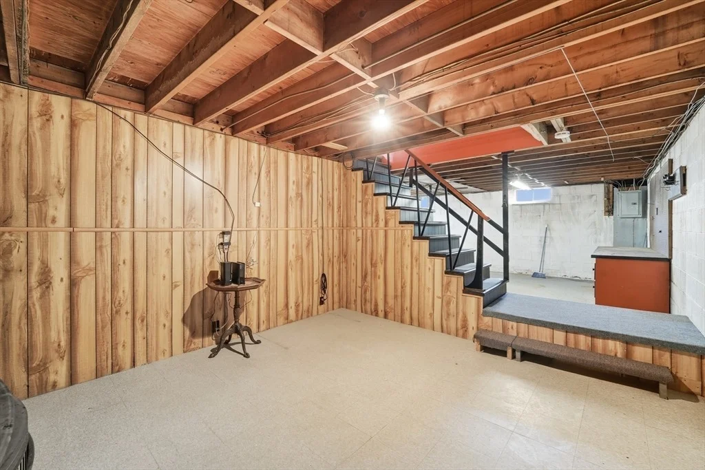 Photo of 66 Wayfield Ave.