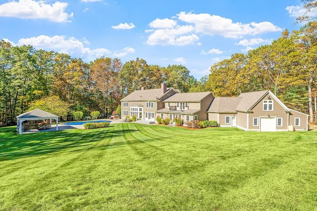 Photo of 18A South Shaker Road