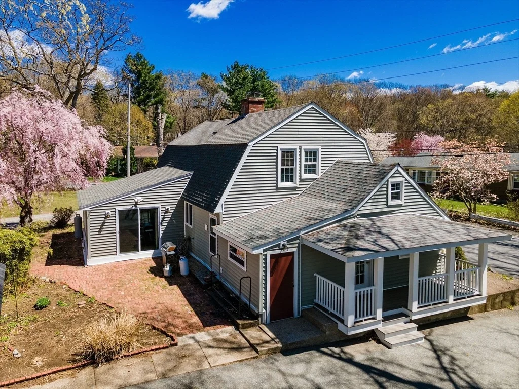 Photo of 182 Hines Road
