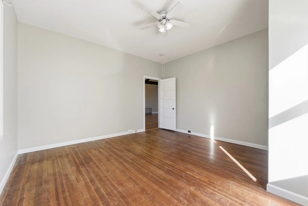 Photo of 18 Cedar St