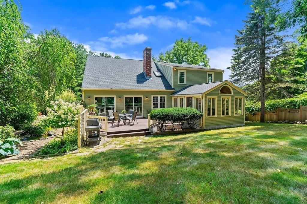 Photo of 334 Farm Road