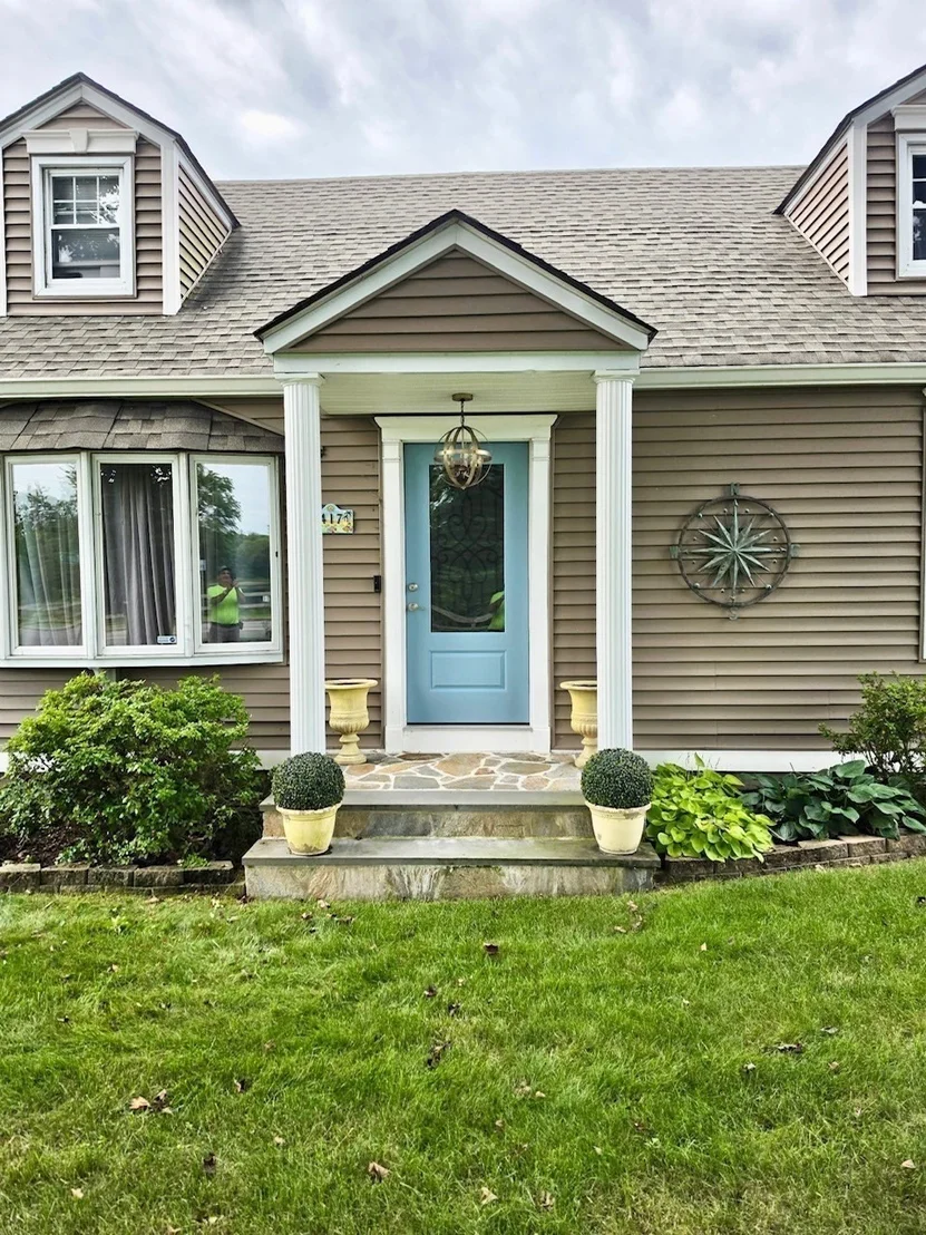 Photo of 417 River Rd