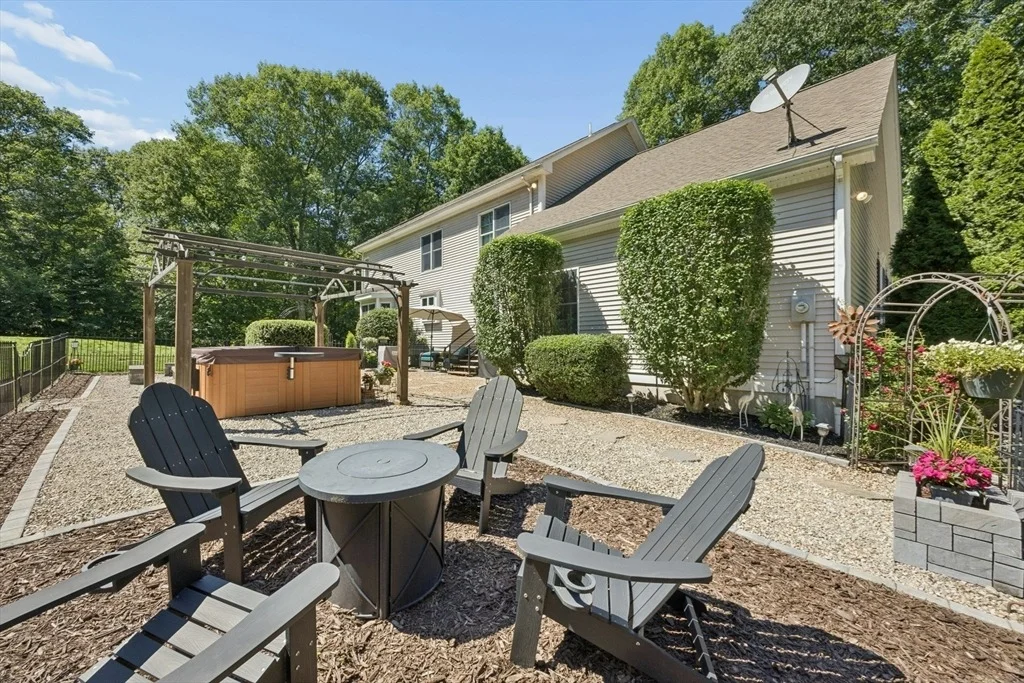 Photo of 203 Maple St