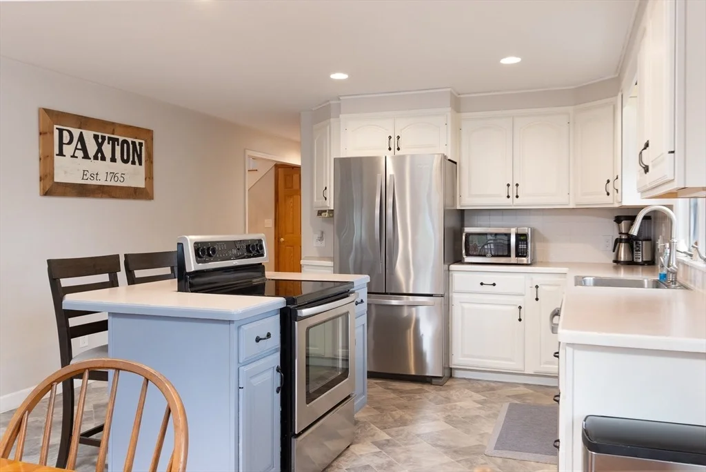 Photo of 4 Briarcliff Ln