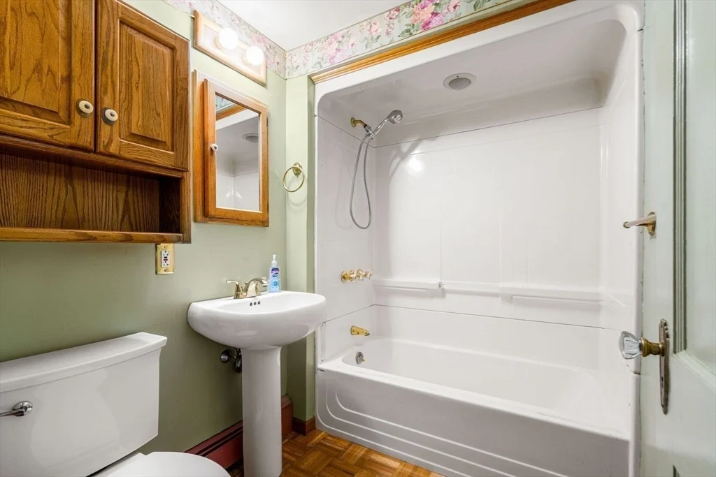 Photo of 38 Marsh Ave