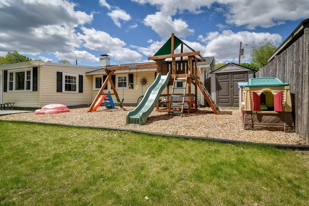 Photo of 15 Fenway Drive