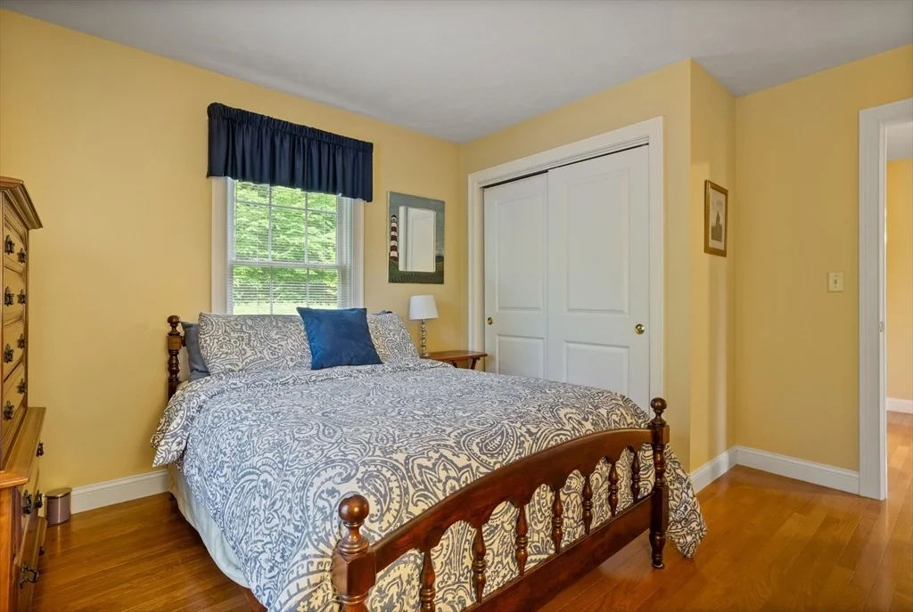 Photo of 71 Fox Run Drive