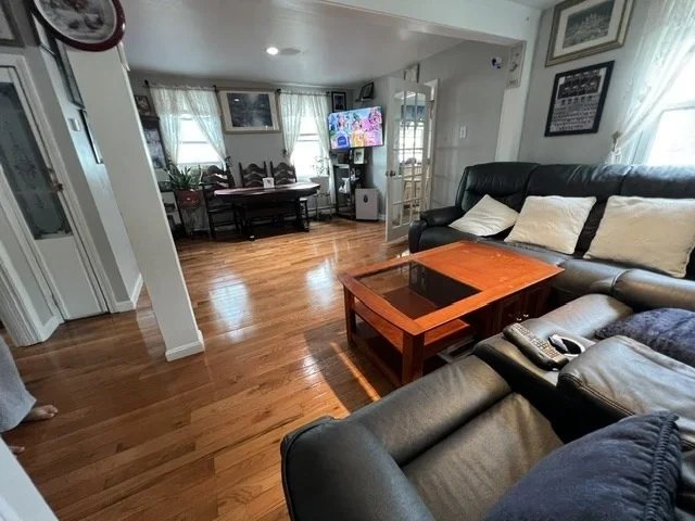 Photo of 116 Quebec Street
