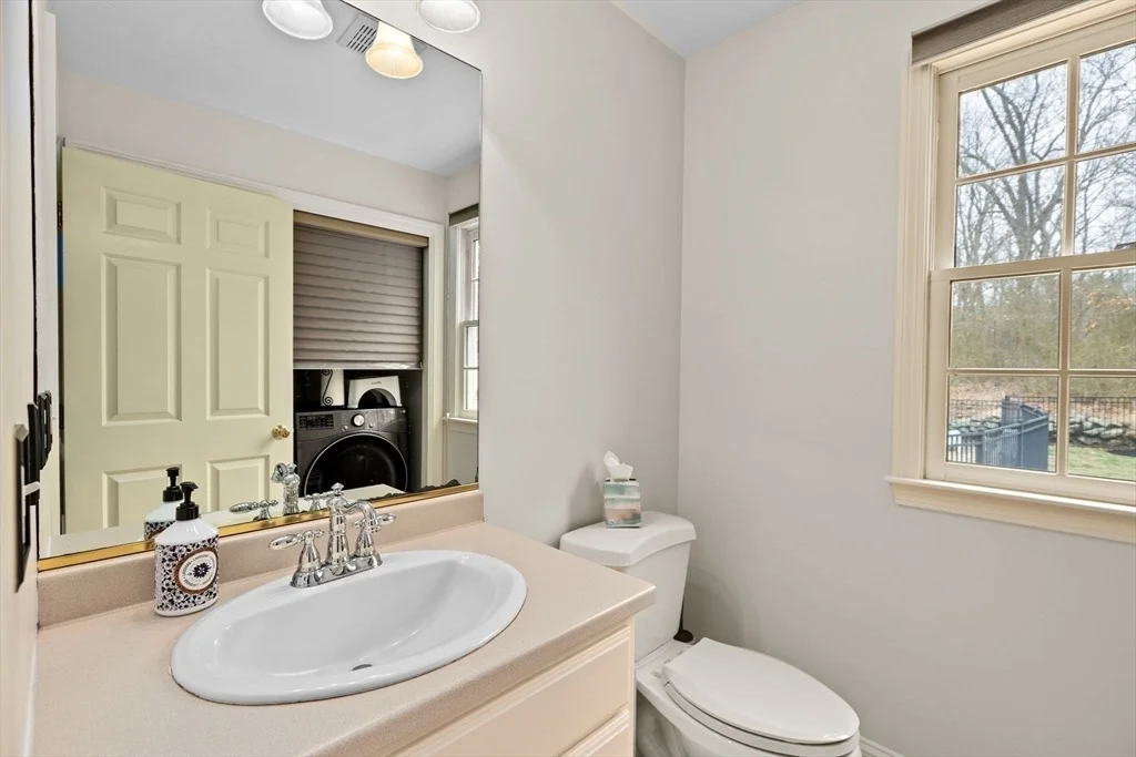 Photo of 130 Culloden Dr