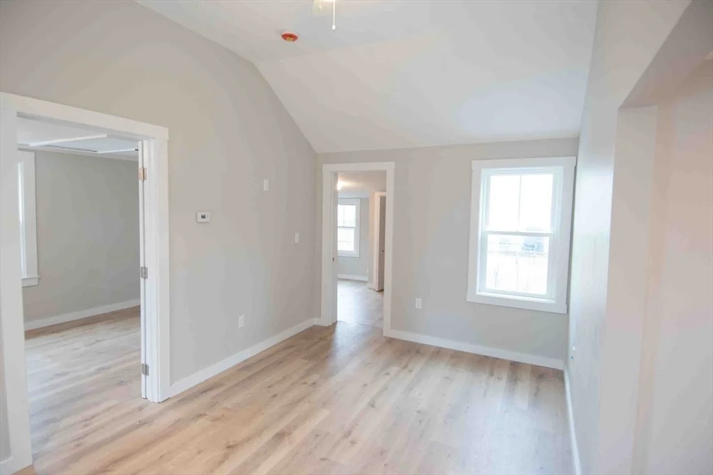 Photo of 154 Denver St