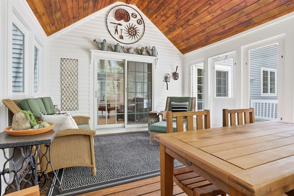 Photo of 22 Kettell Plain Rd