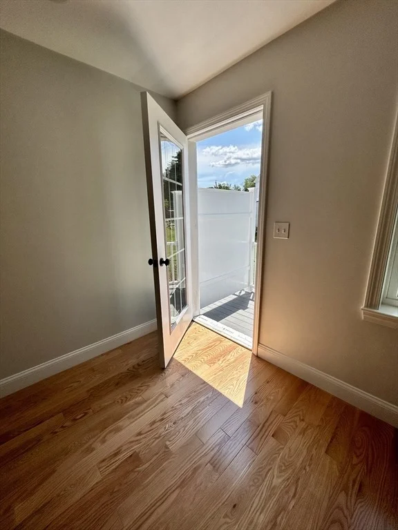 Photo of Unit 3 at 60 Garside St
