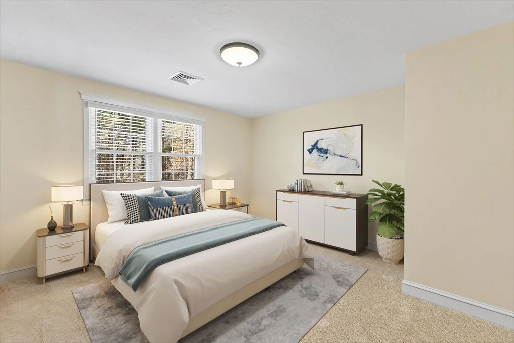 Photo of 16 Forest Park Dr