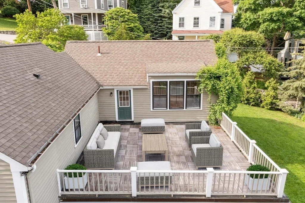 Photo of 23 Centre Ave