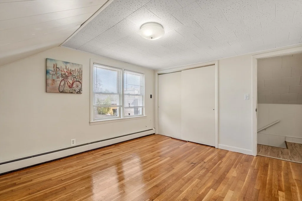 Photo of 155 Grand St