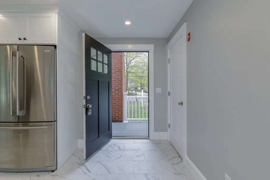 Photo of 50 Piscataqua Rd