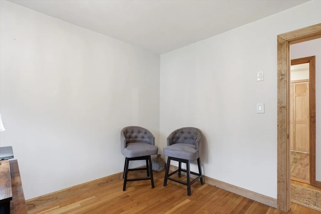Photo of 8 Searle St