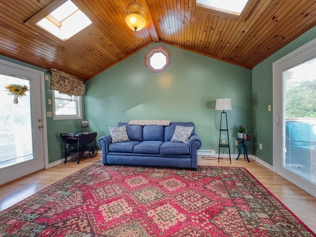 Photo of 7 Chestnut St