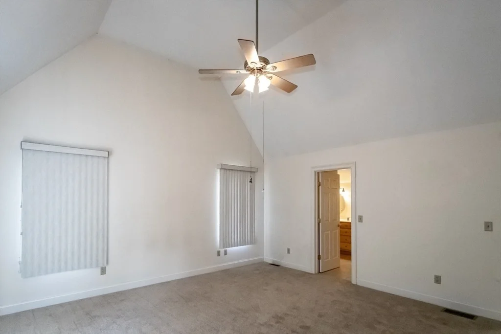 Photo of 42 Mockingbird Ln
