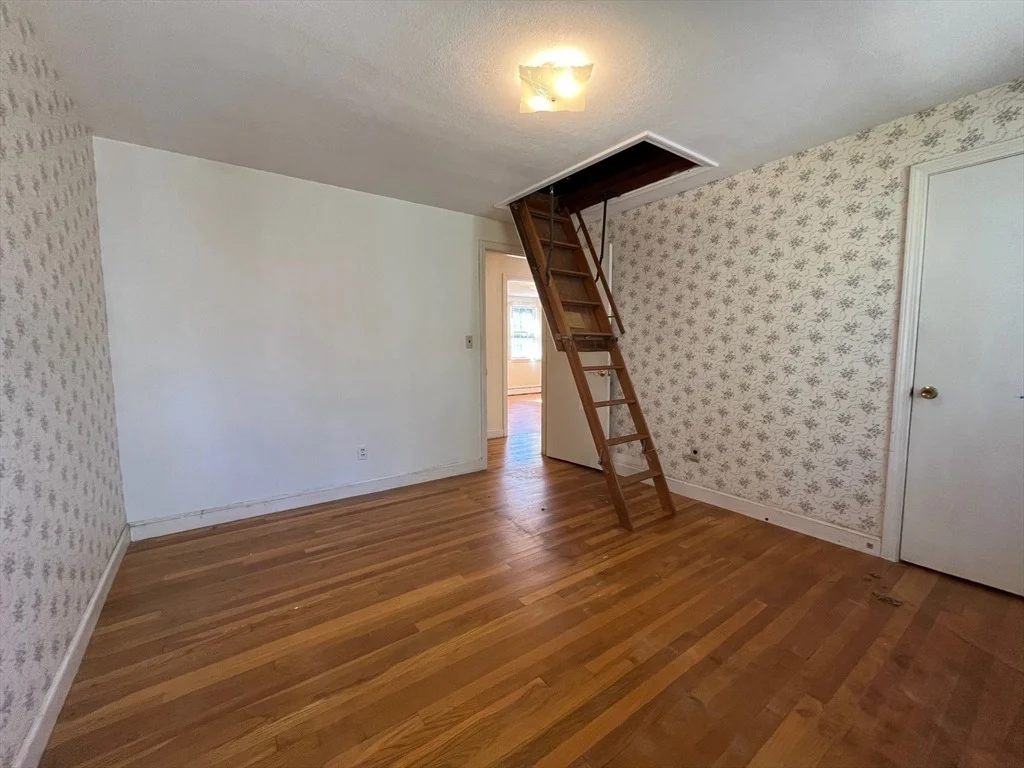 Photo of 8 Wachusett Drive