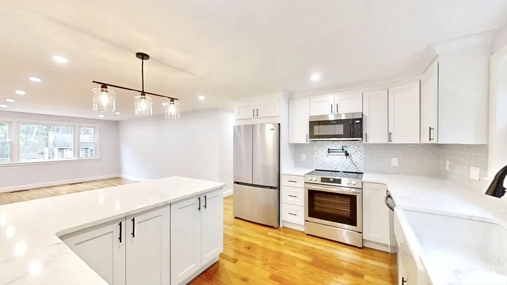 Photo of 8 Reardon Rd