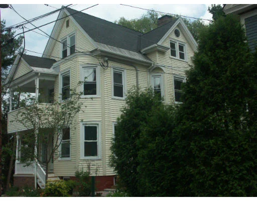Photo of Unit 2 at 13 Edwards Square