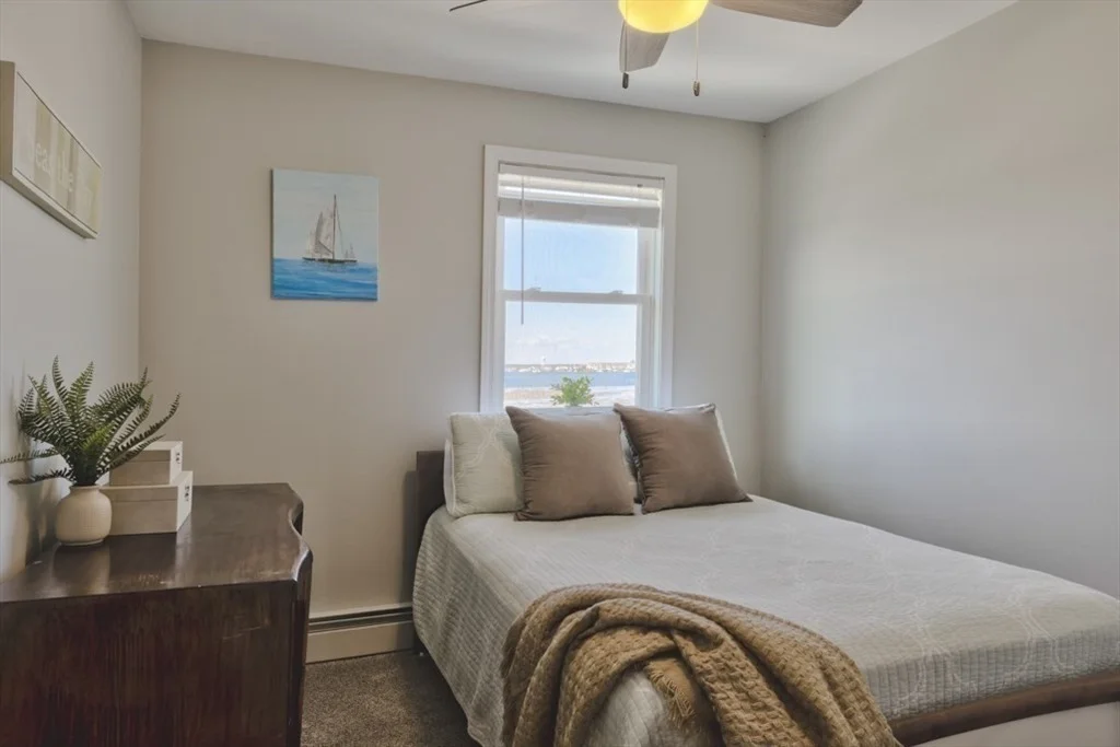 Photo of 18 River St