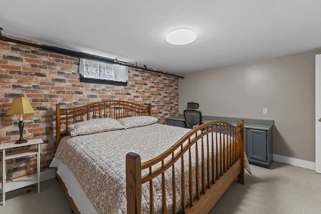 Photo of 7 Simond St.