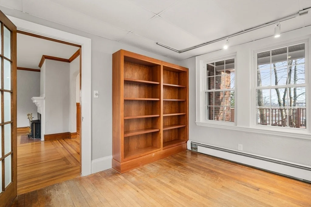 Photo of 309 Mason Terrace