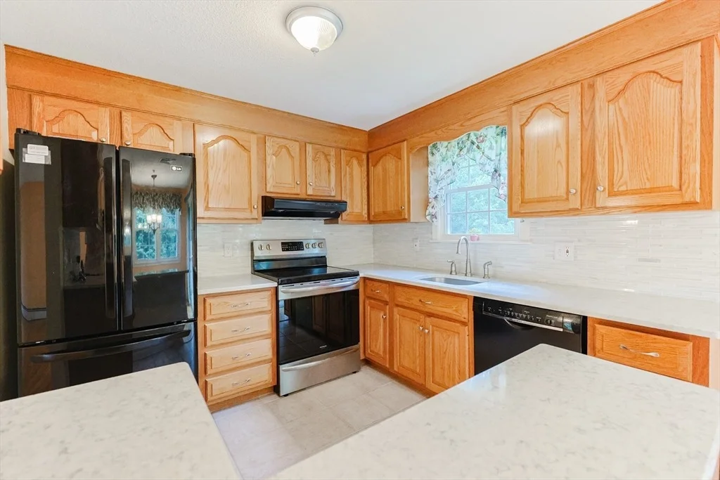 Photo of 37 Oakleaf Dr